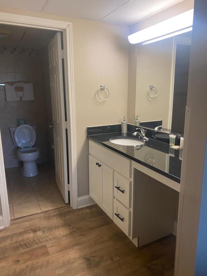 River Place Condos #102 2Bd ピジョンフォージ エクステリア 写真