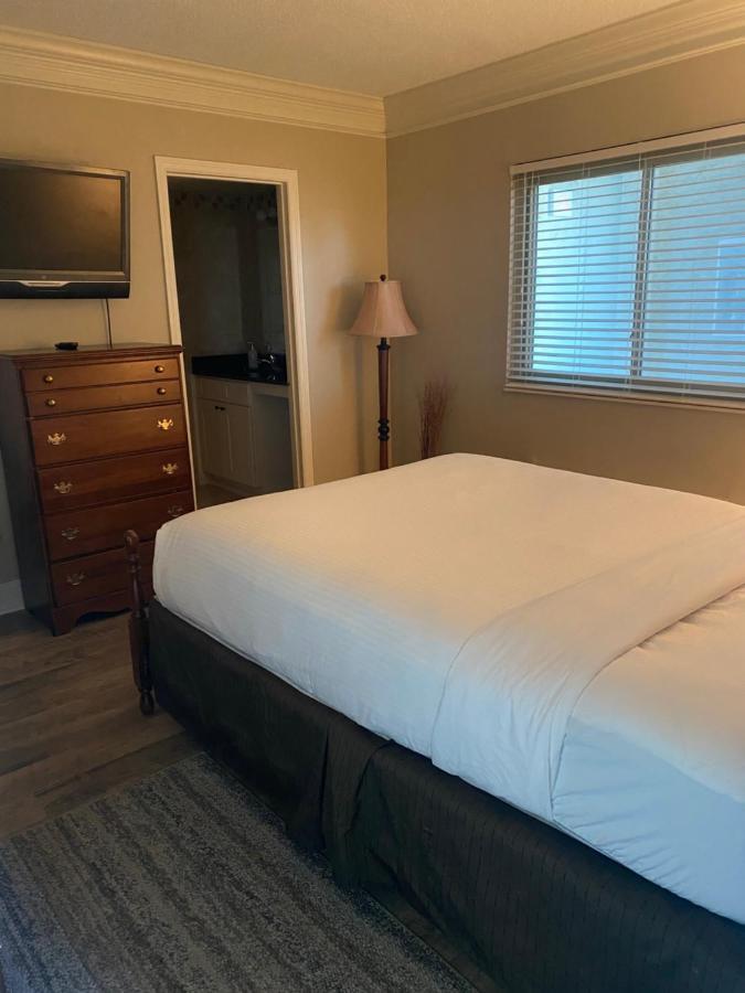 River Place Condos #102 2Bd ピジョンフォージ エクステリア 写真